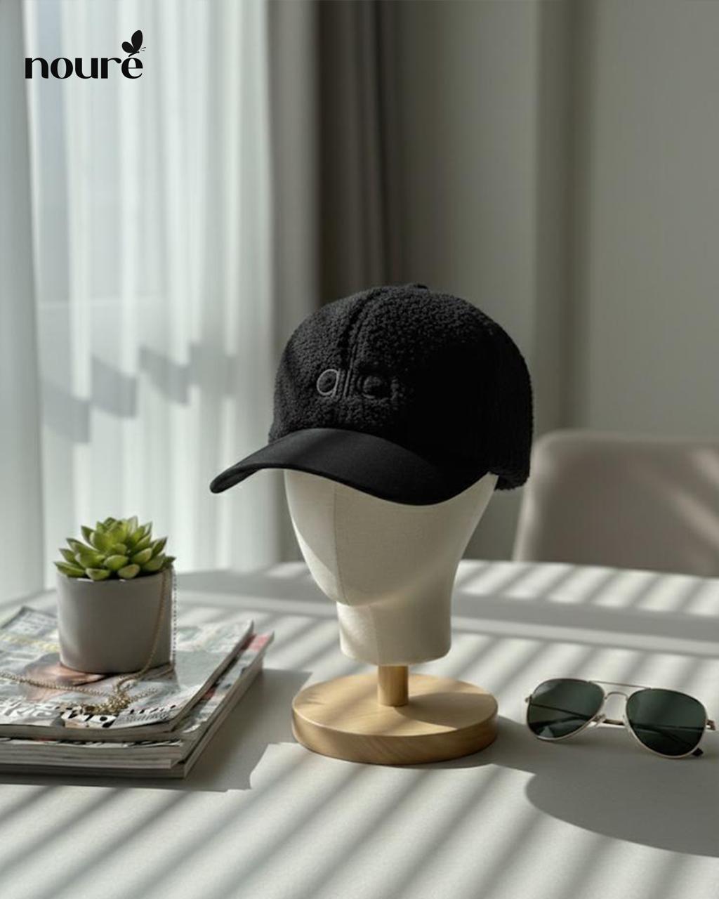 “Alo” black brown textured cap